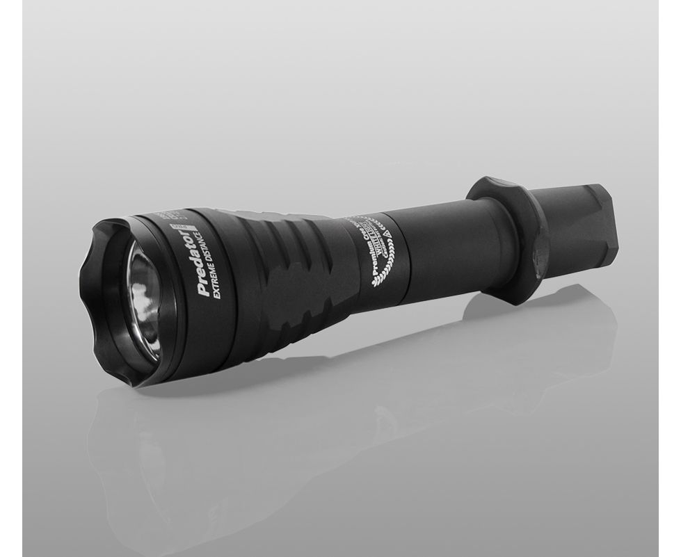 Фонарь тактический Predator Pro v3 XHP35 HI (тёплый)